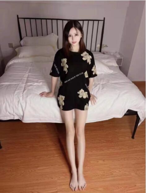 性感多水b紧的冉冉